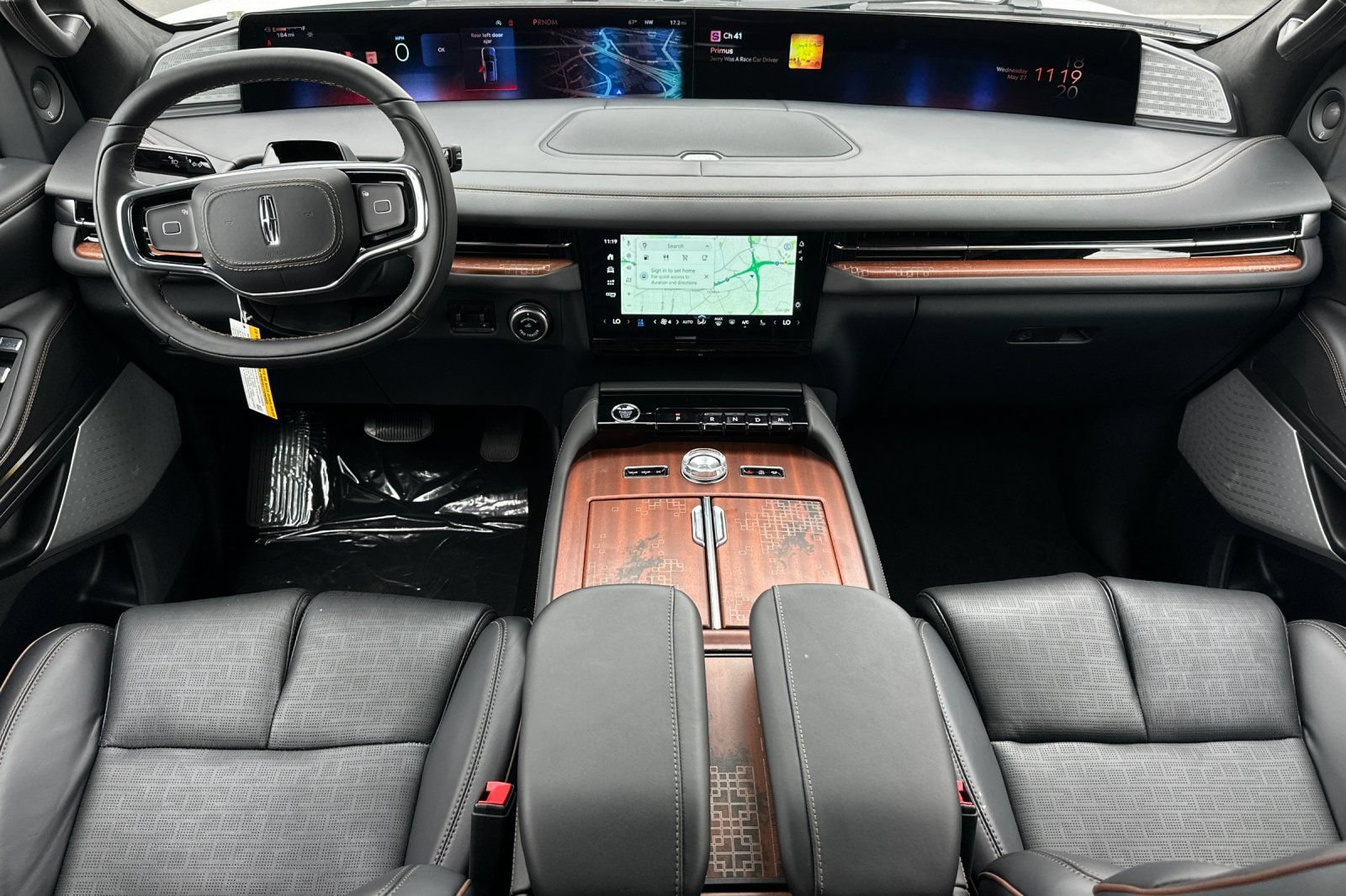 New 2026 Lincoln Navigator L Black Label AWD/4WD image 12