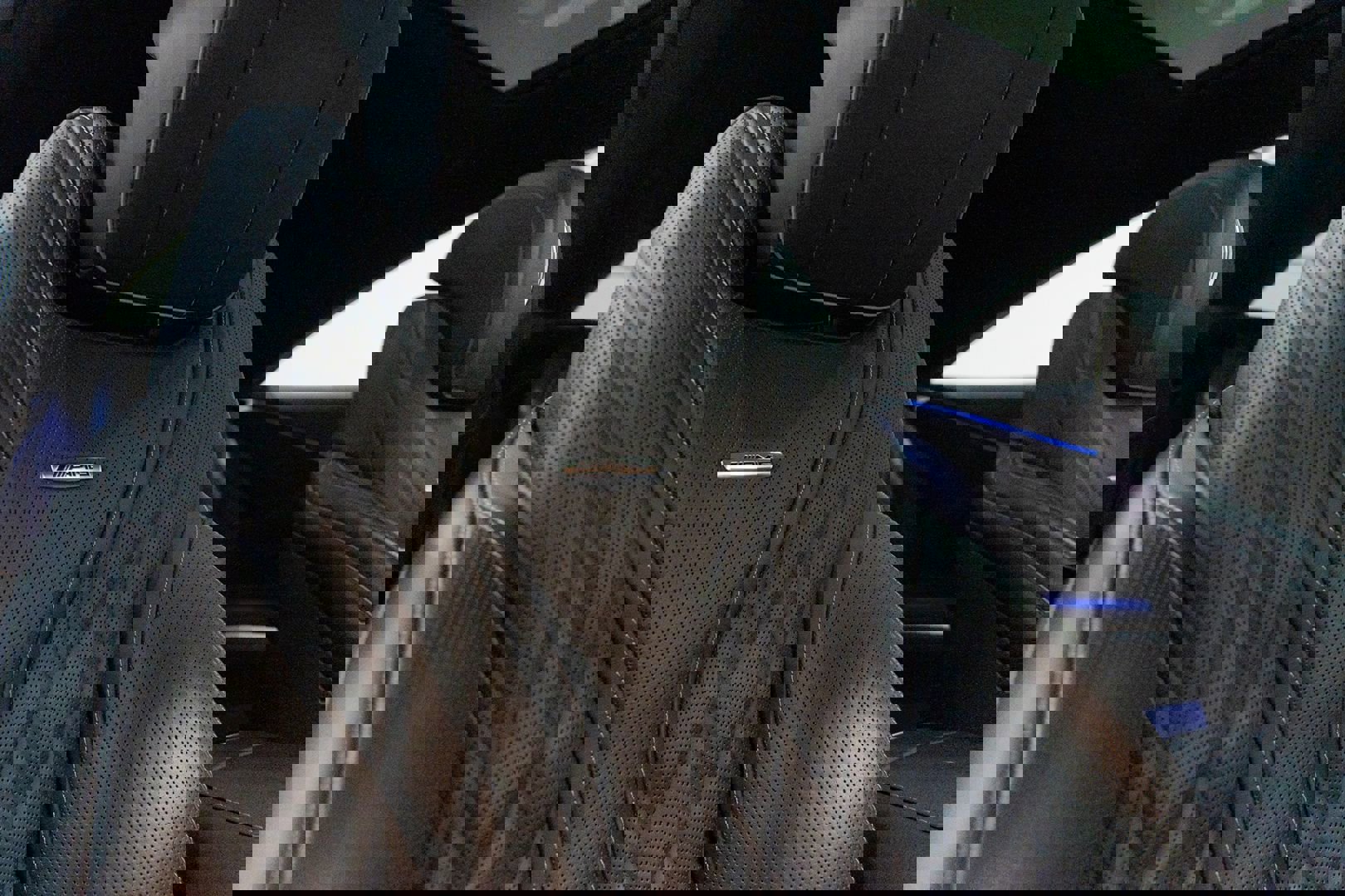 Used 2015 Mercedes-Benz S 63 AMG 4MATIC Coupe image 31