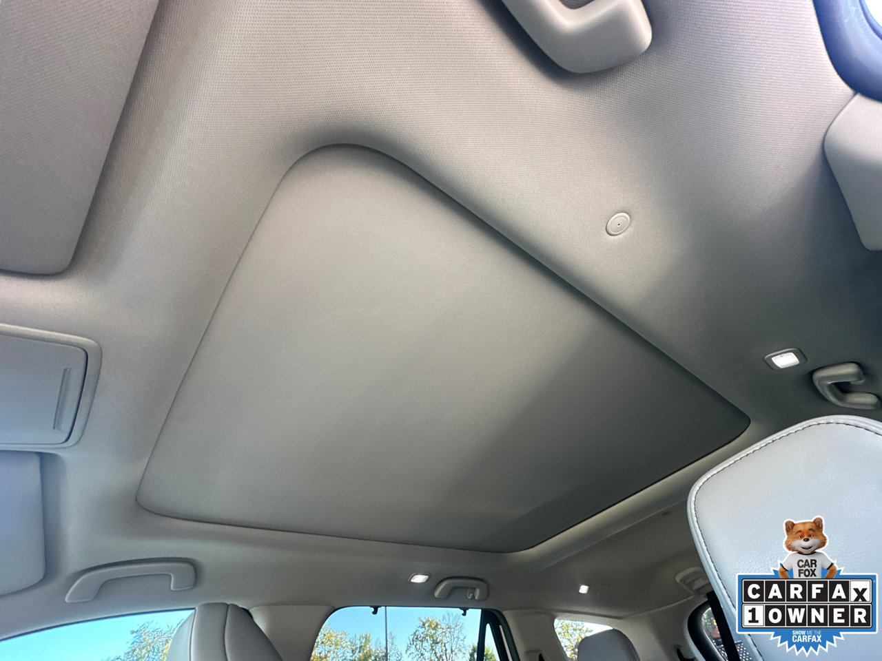 Used 2025 Honda Pilot Touring image 32