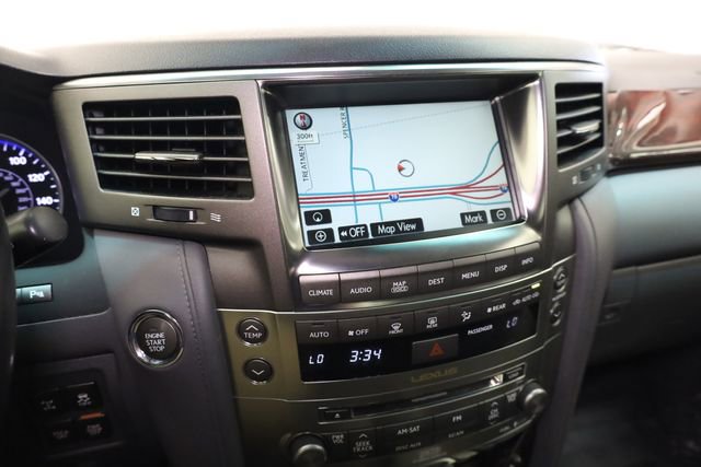 Used 2009 Lexus LX 570 4WD image 21