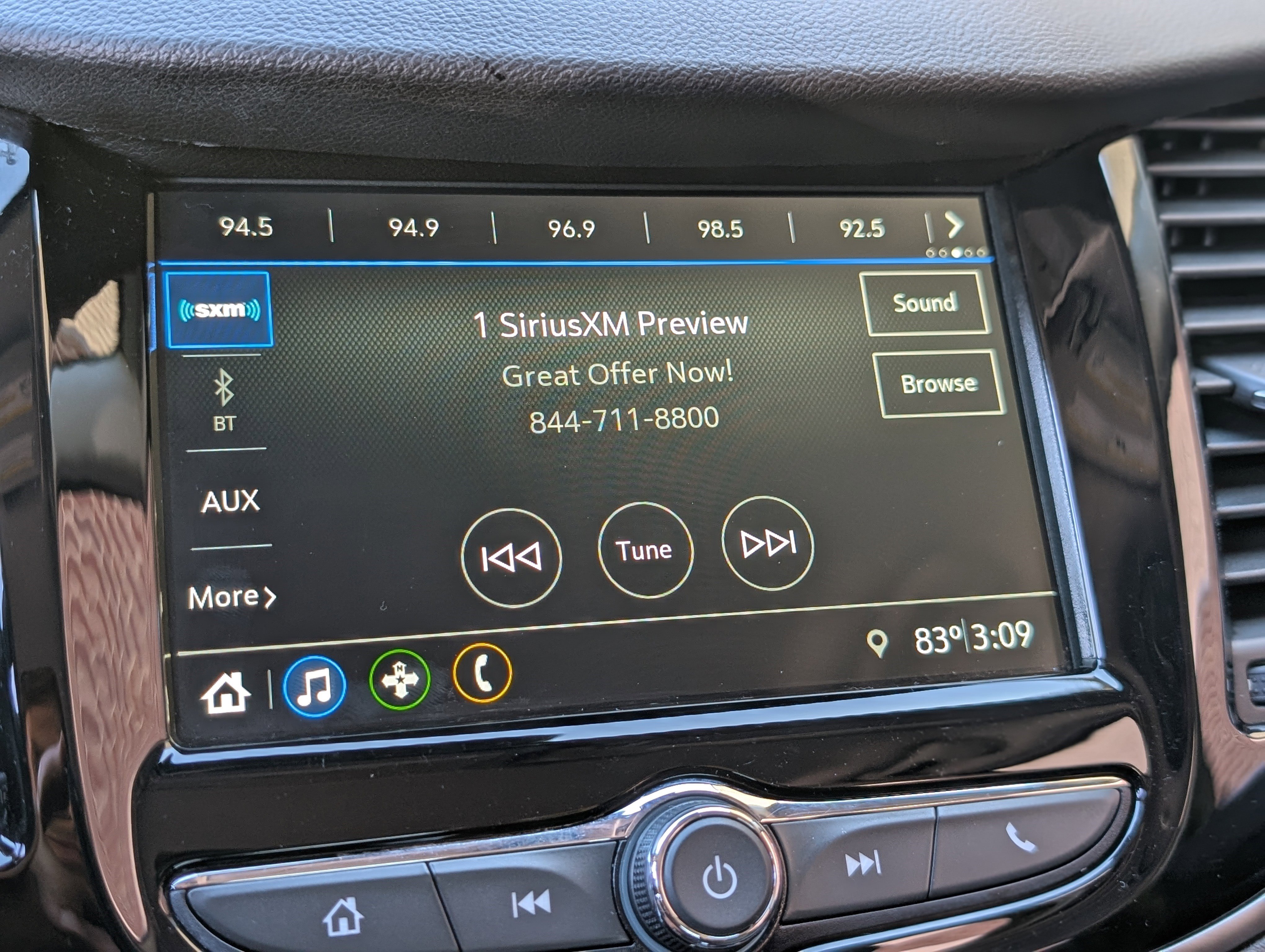 Used 2019 Chevrolet Trax LT FWD image 28
