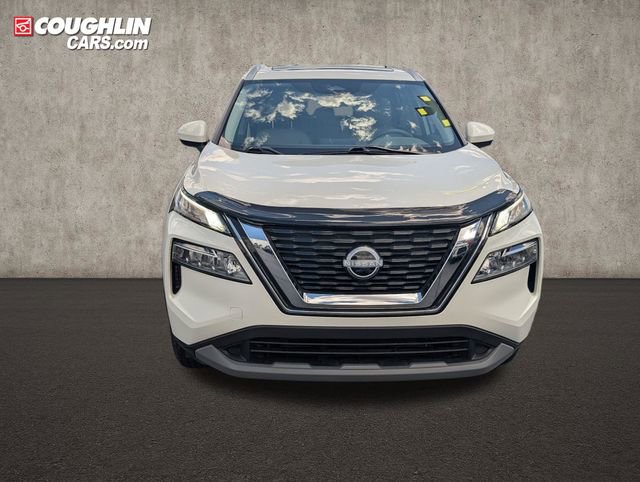 Certified 2023 Nissan Rogue SV w/ SV Premium B Package AWD/4WD image 2
