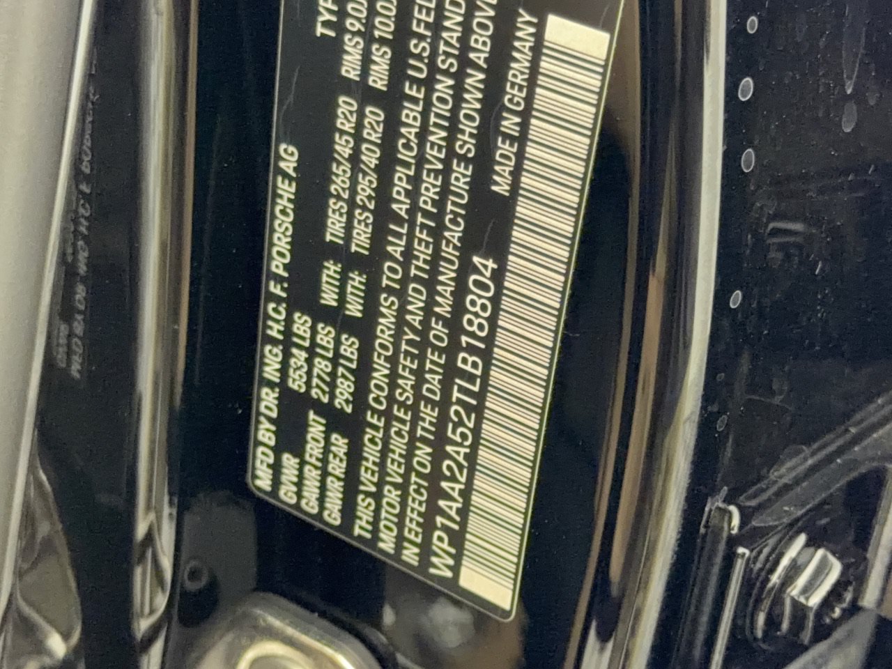 New 2026 Porsche Macan AWD/4WD image 31