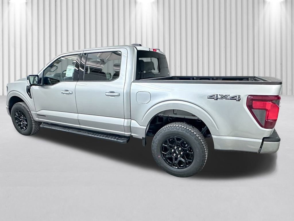 New 2025 Ford F150 XLT w/ Equipment Group 302A MID image 7