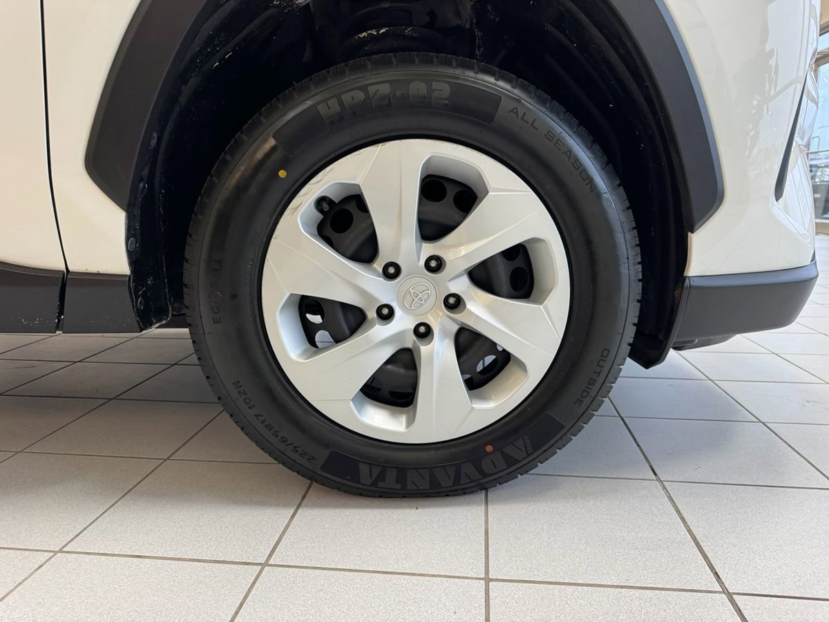 Used 2019 Toyota RAV4 LE w/ All Weather Liner Package AWD/4WD image 63