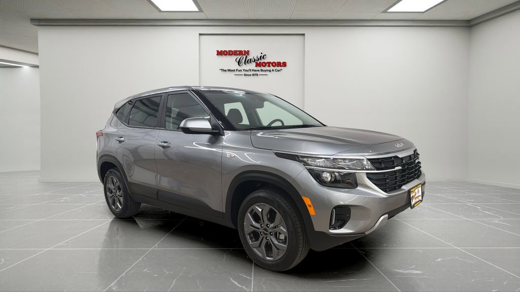 Used 2026 Kia Seltos LX AWD/4WD image 1