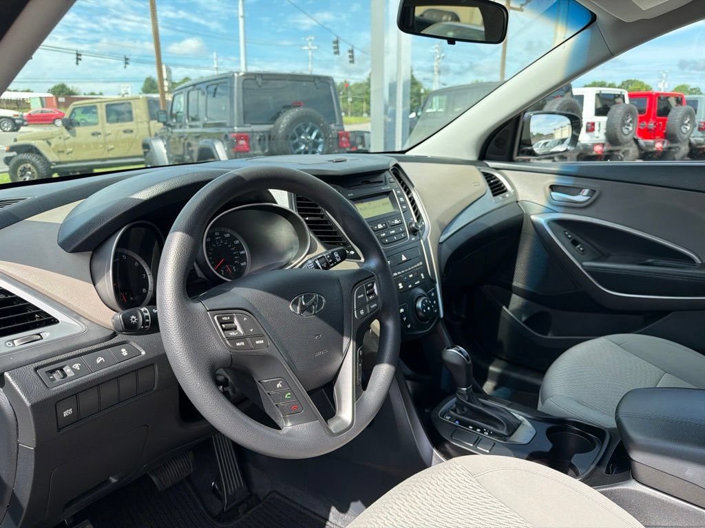 Used 2016 Hyundai Santa Fe Sport FWD image 29
