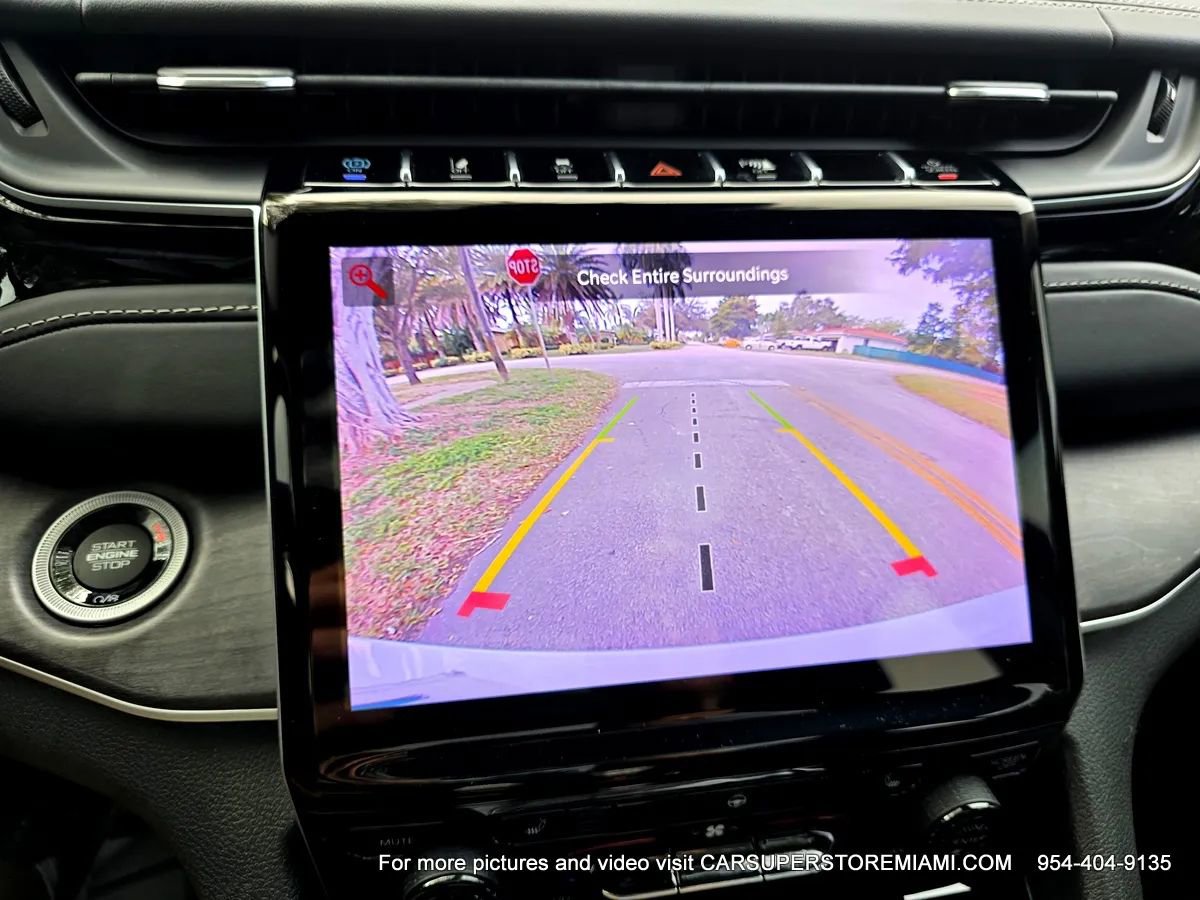 Used 2022 Jeep Grand Cherokee Limited 4xe image 56