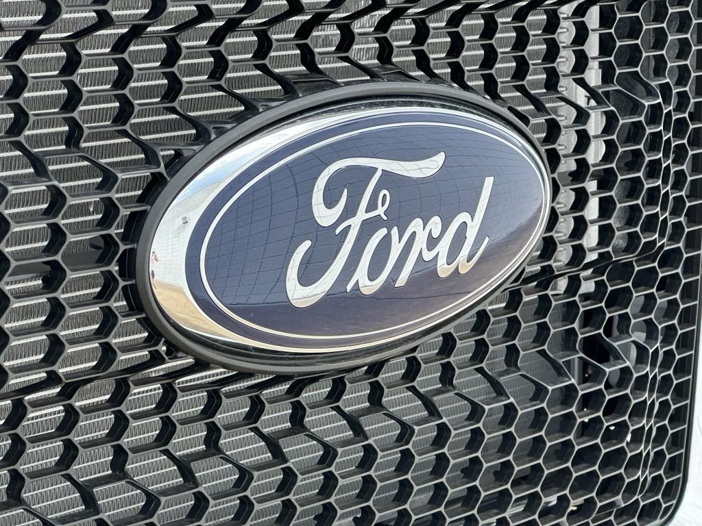 New 2027 Ford F750 2WD Regular Cab Super Duty image 22