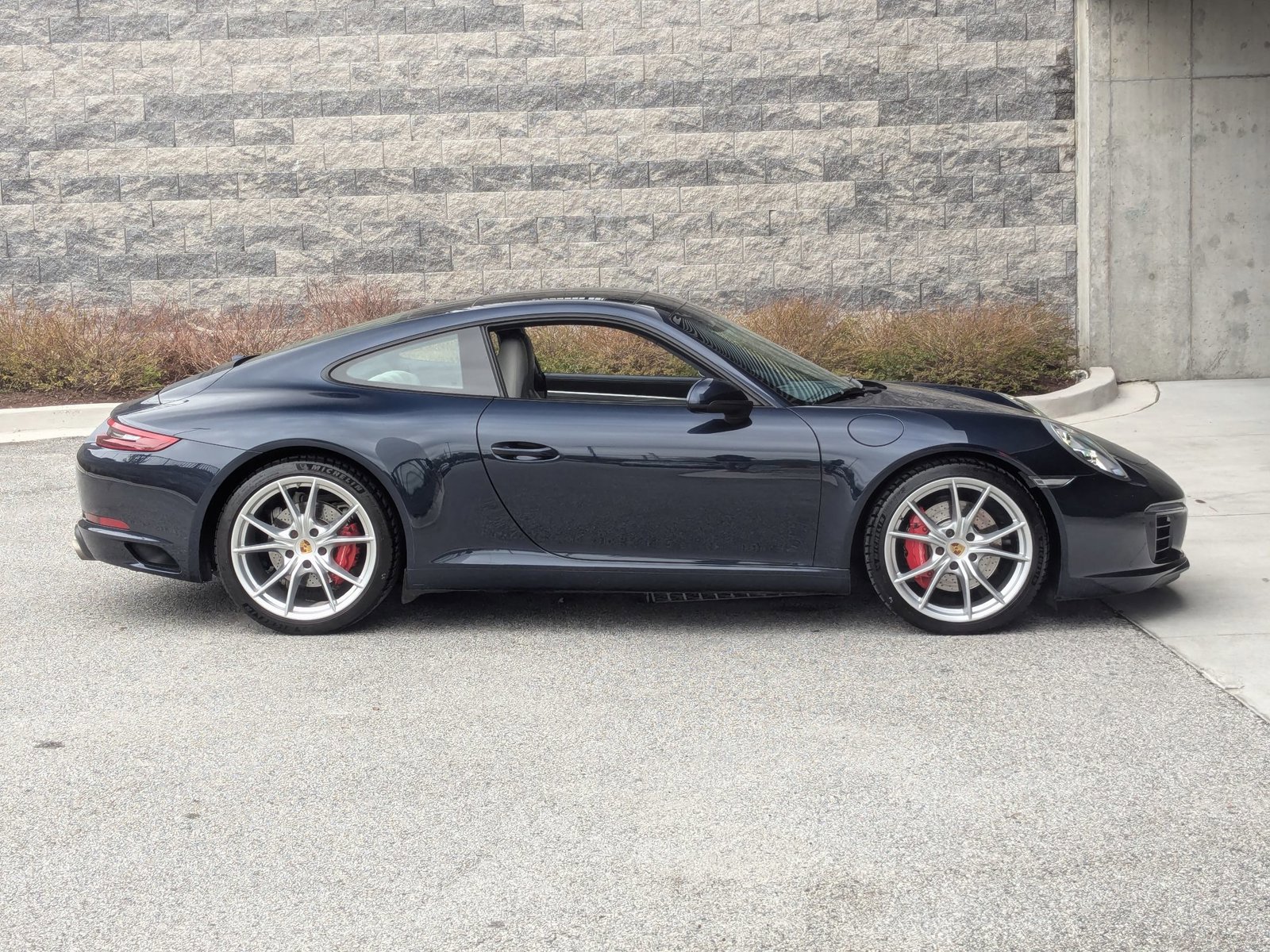 Certified 2018 Porsche 911 Carrera S RWD image 8