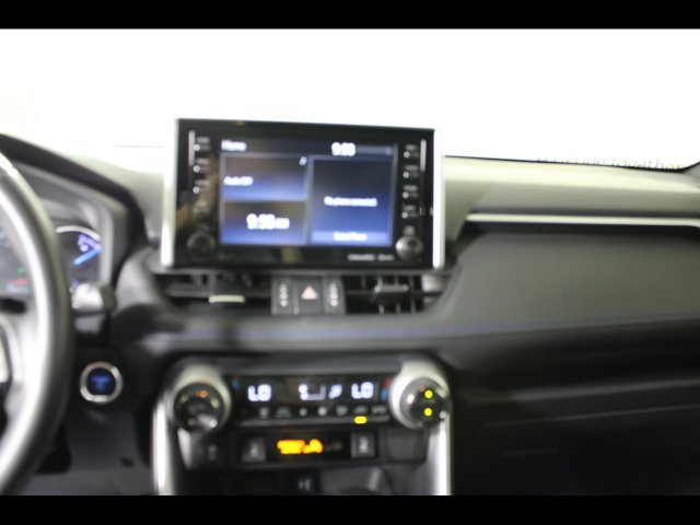 Used 2019 Toyota RAV4 XSE w/ Carpet Mat Package AWD/4WD image 24