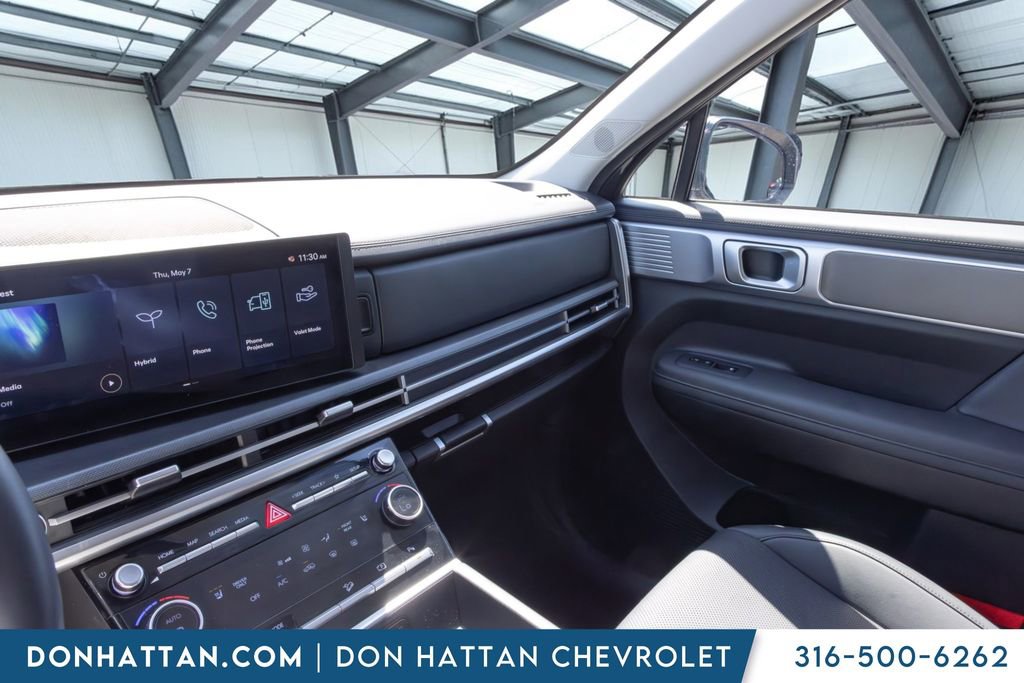 Used 2025 Hyundai Santa Fe SEL FWD image 14