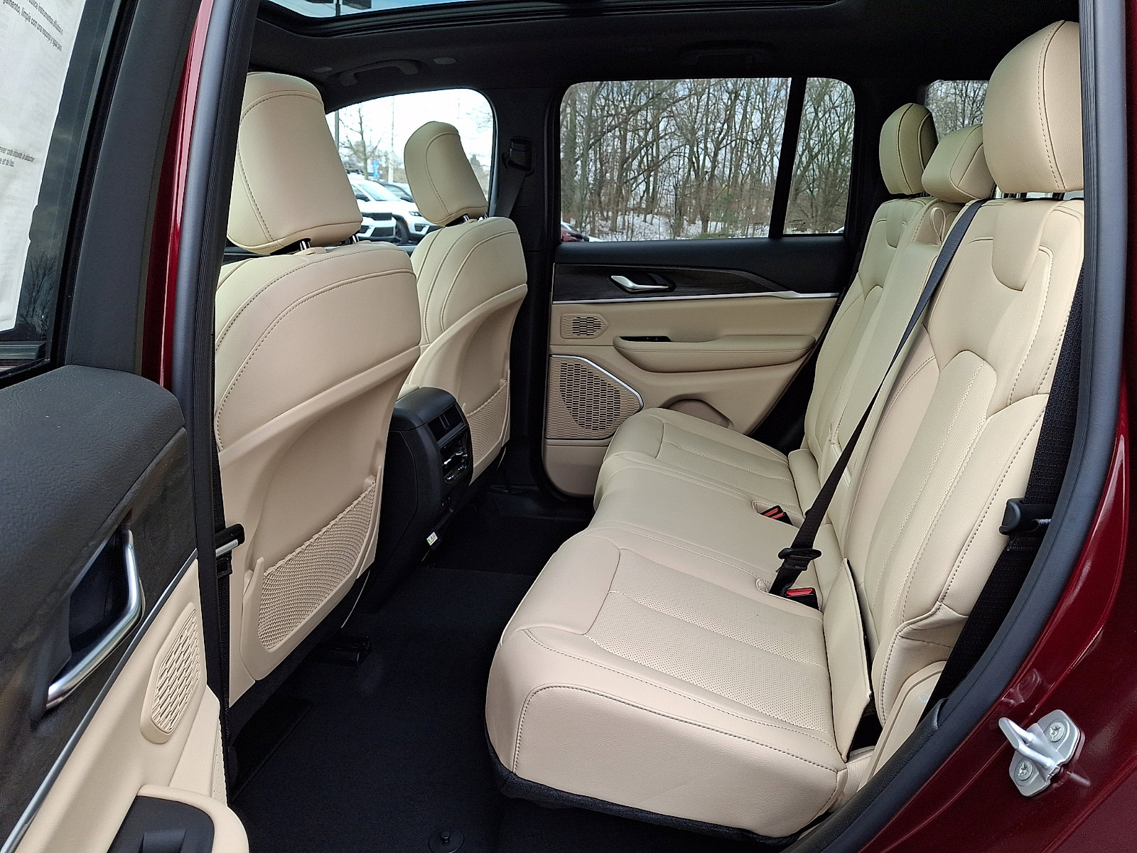 New 2026 Jeep Grand Cherokee Limited w/ Luxury Tech Group II image 6