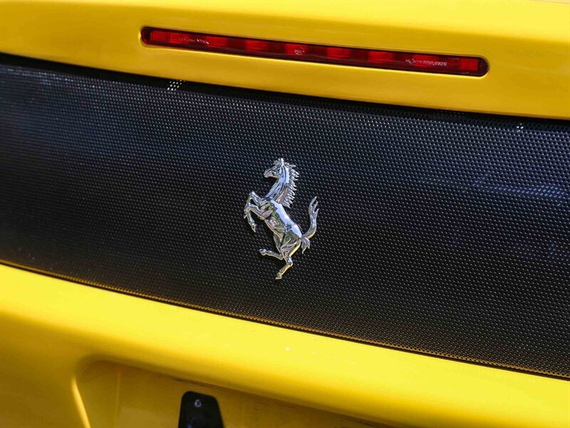 Used 2001 Ferrari 360 Spider RWD image 23
