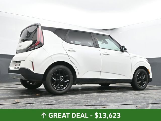 Used 2023 Kia Soul LX w/ Option Group 015 image 48