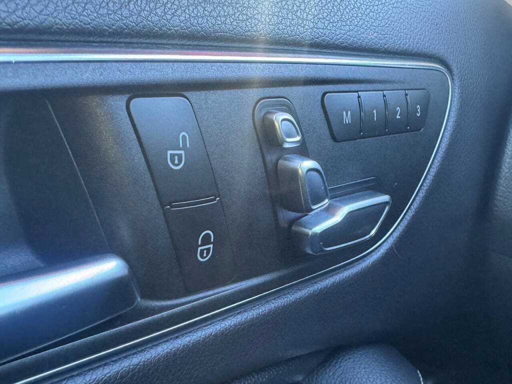 Used 2018 Mercedes-Benz GLA 250 4MATIC image 22