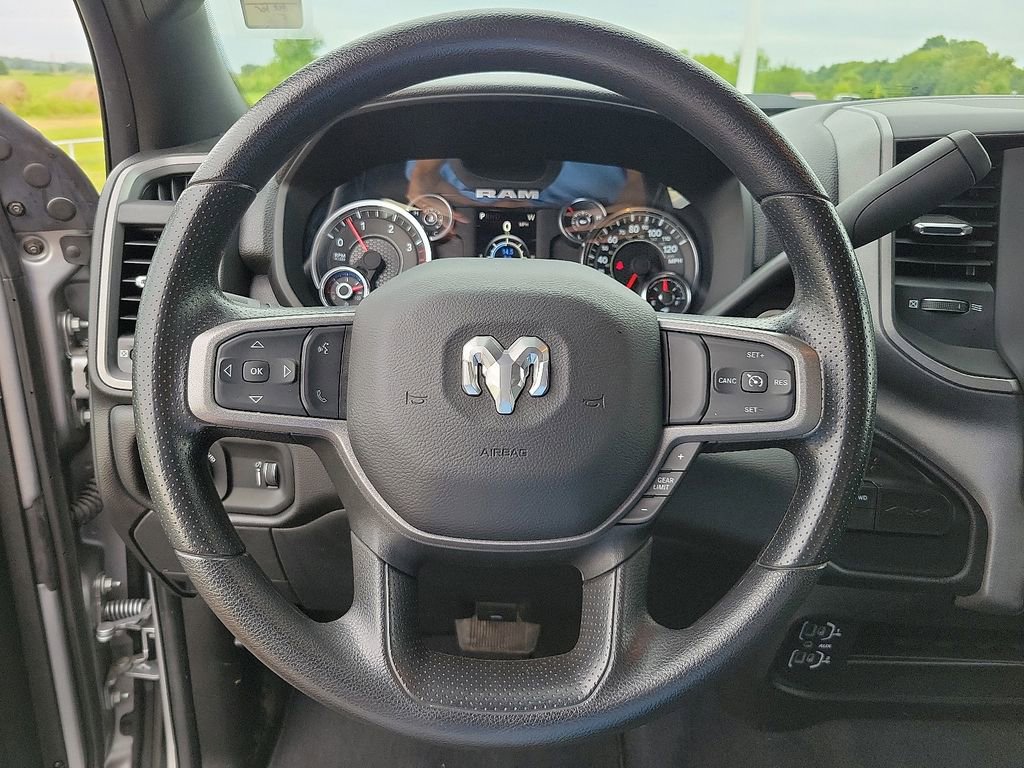 Used 2024 RAM 3500 Tradesman w/ Chrome Appearance Group image 19