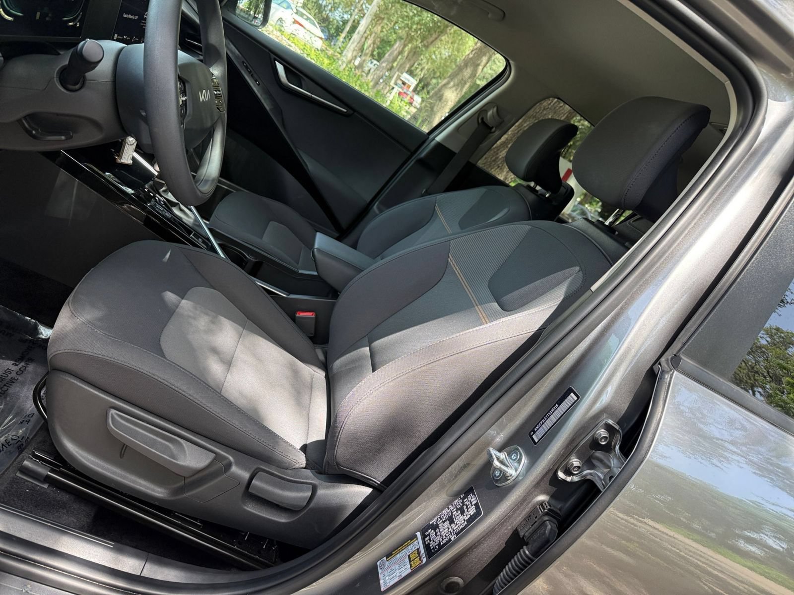 Used 2026 Kia Niro LX FWD image 23