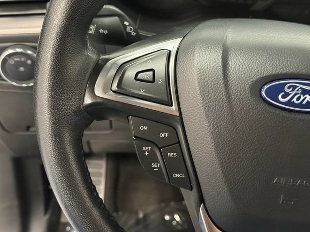 Used 2024 Ford Edge SEL AWD/4WD image 14