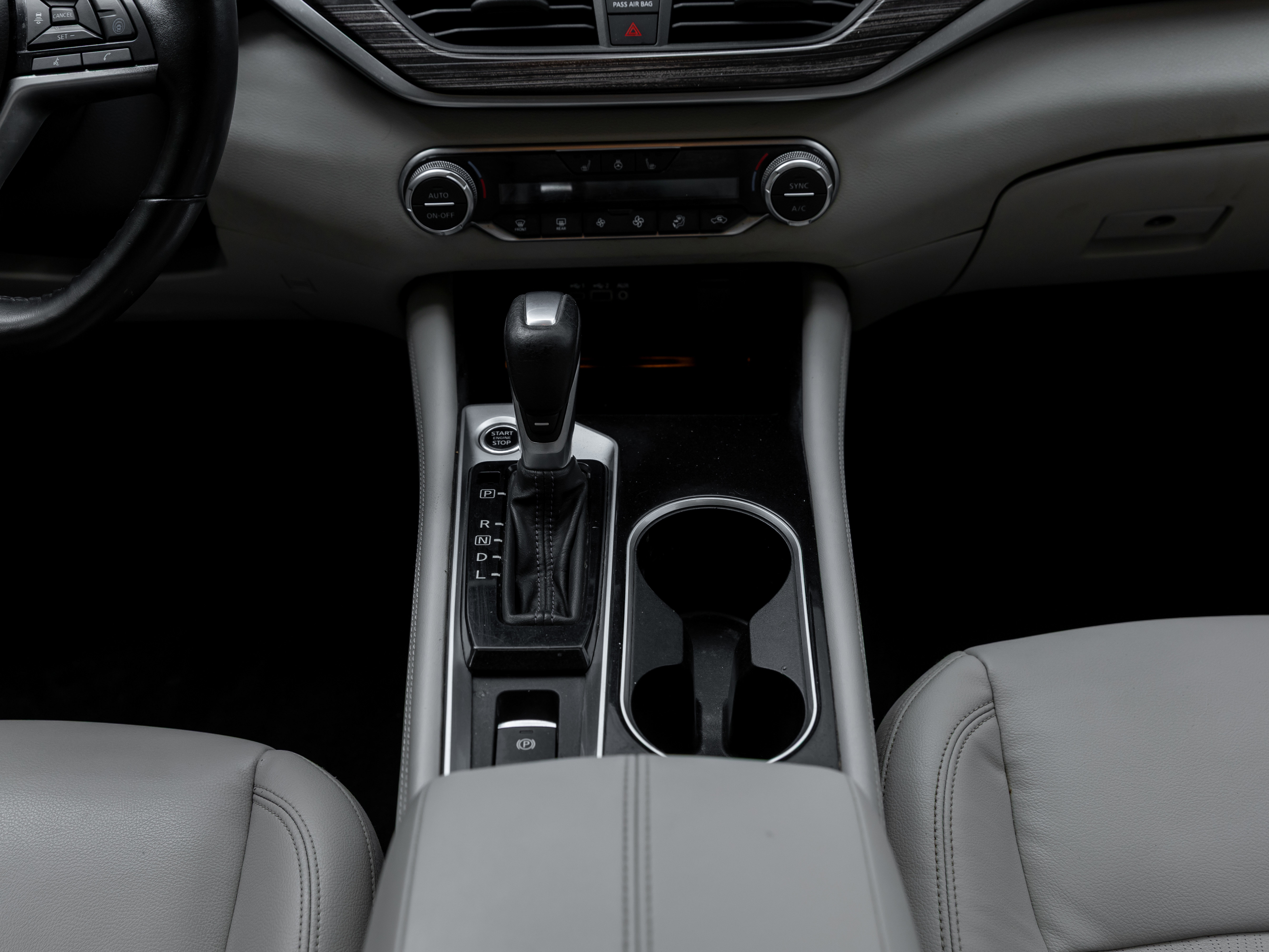 Used 2021 Nissan Altima 2.5 Platinum image 12