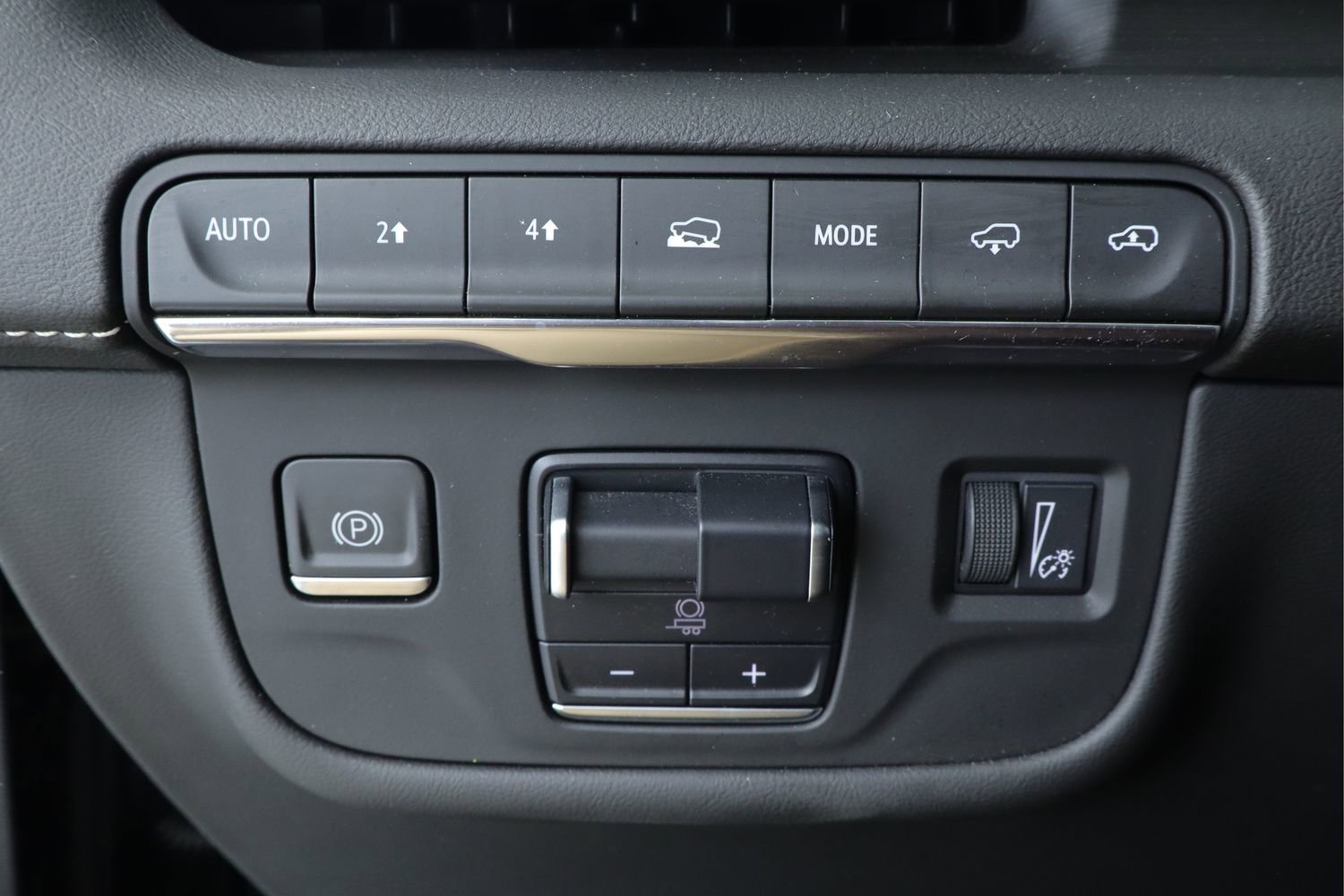 Used 2023 Cadillac Escalade Sport w/ Touring Package image 30