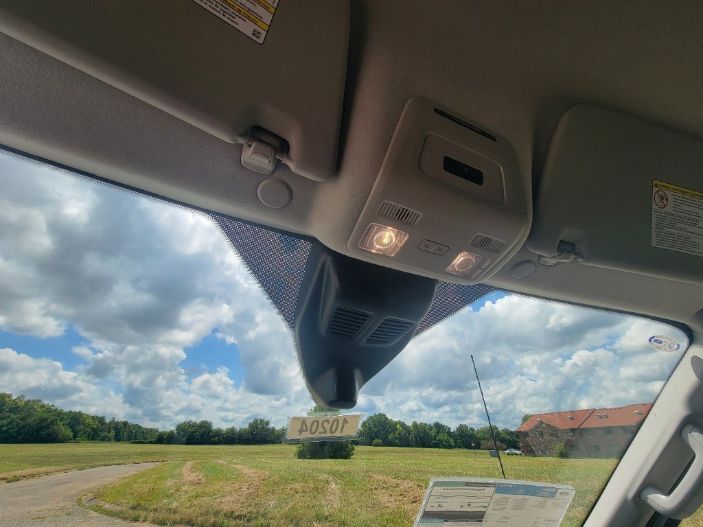 New 2025 Ford Transit 250 148 Medium Roof image 25