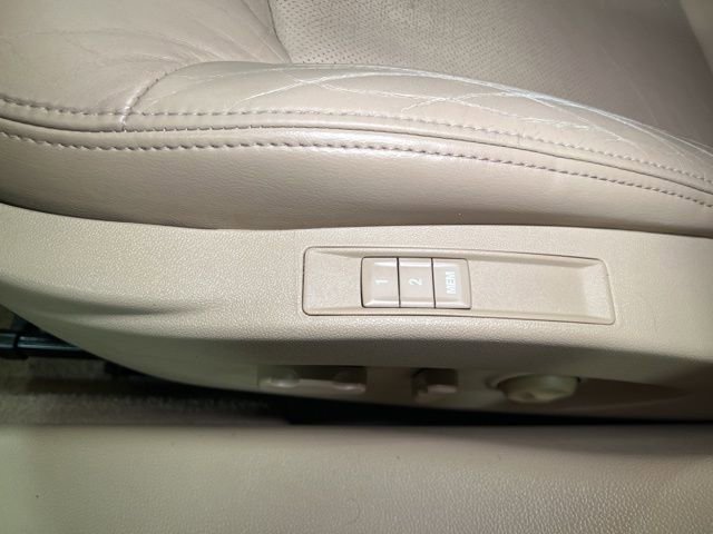 Used 2010 Buick LaCrosse CXL w/ Luxury Package image 49