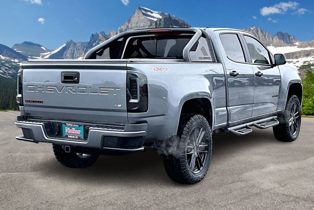 Used 2022 Chevrolet Colorado LT w/ Redline Special Edition AWD/4WD image 2