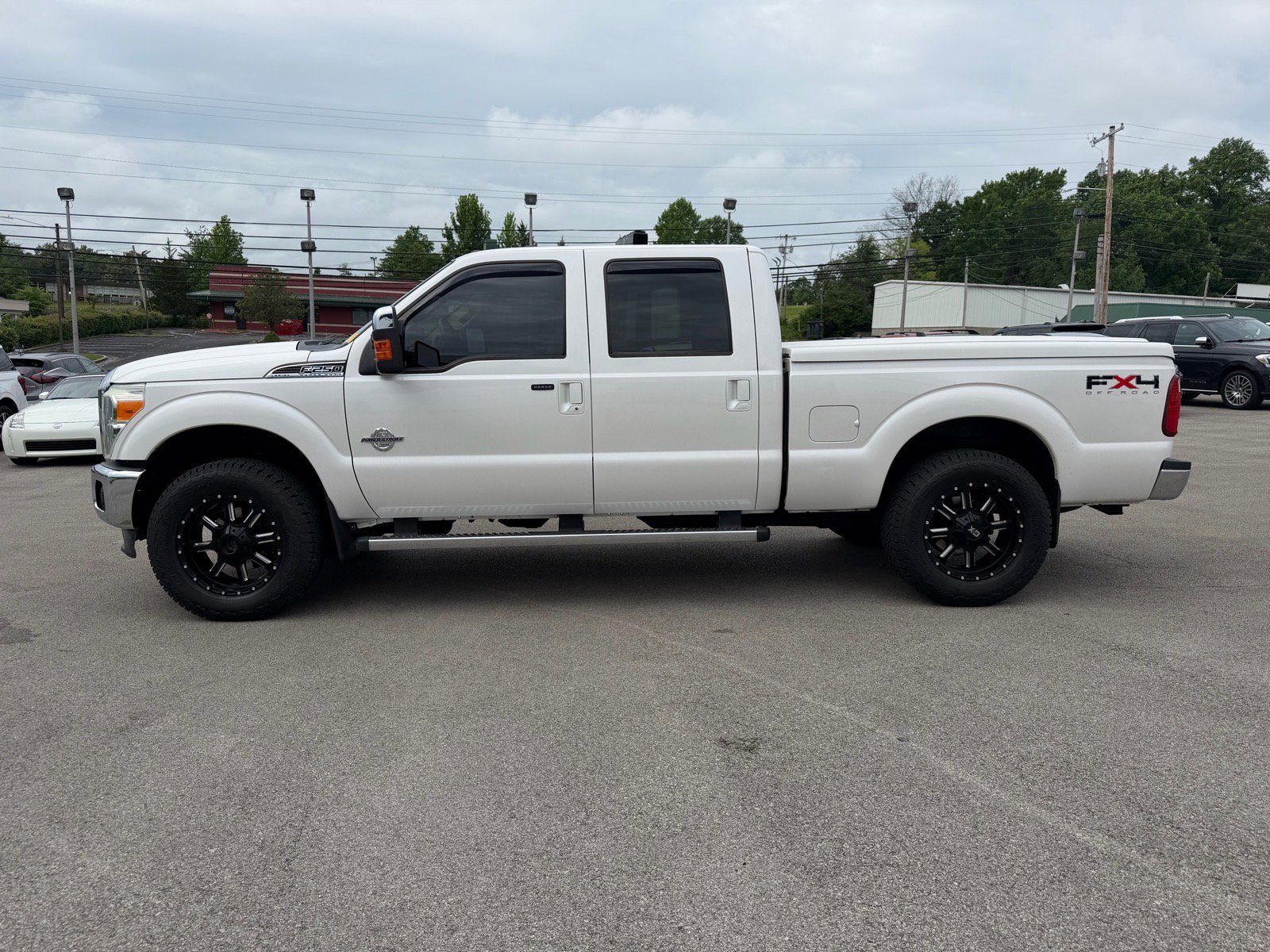 Used 2011 Ford F250 Lariat w/ Lariat Ultimate Pkg AWD/4WD image 9