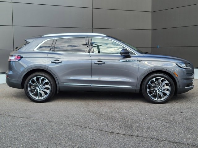 Used 2022 Lincoln Nautilus Reserve image 10