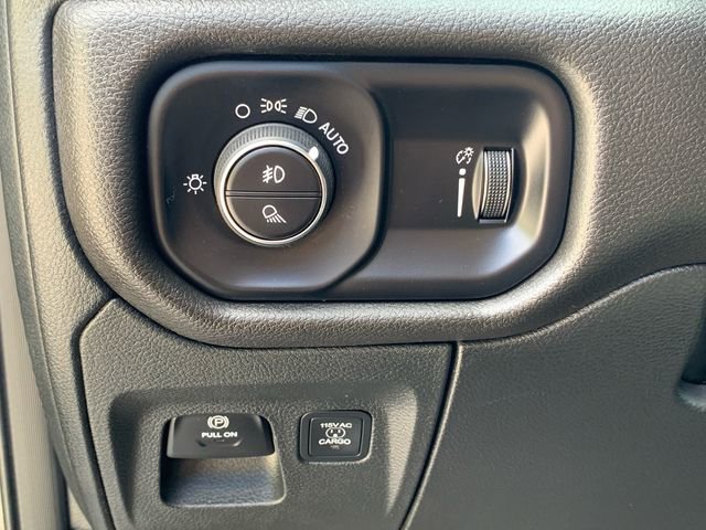 Used 2025 RAM 1500 Classic Warlock AWD/4WD image 24