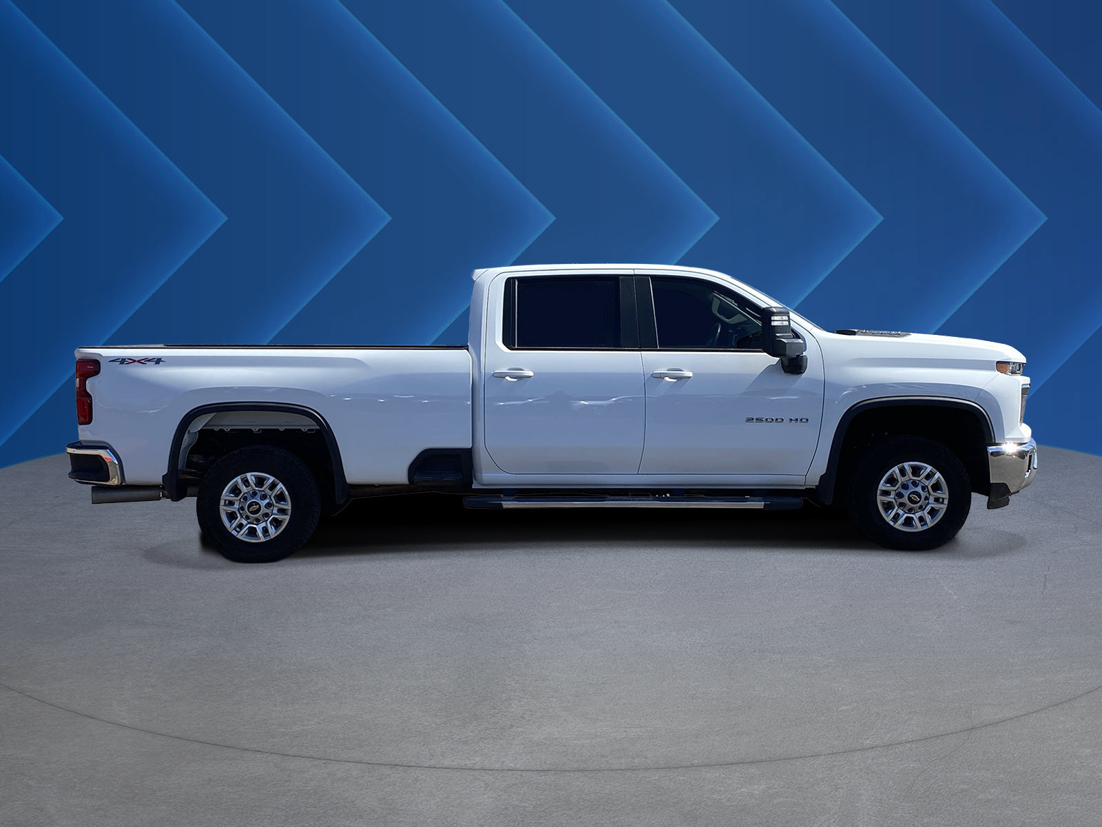Used 2025 Chevrolet Silverado 2500 LT w/ Safety Package AWD/4WD image 2
