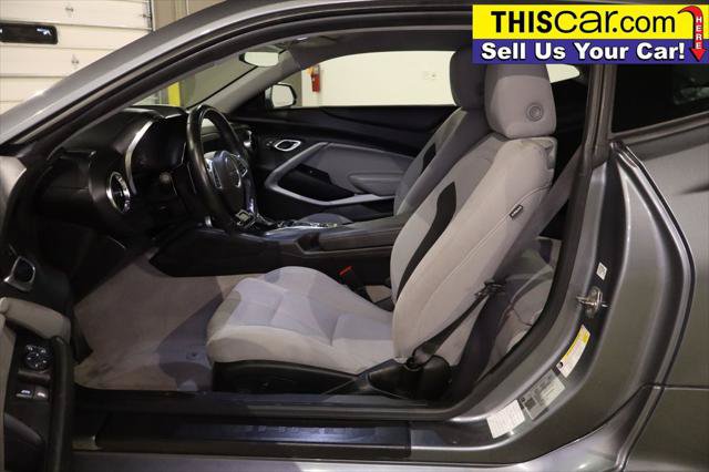 Used 2022 Chevrolet Camaro LT RWD image 19