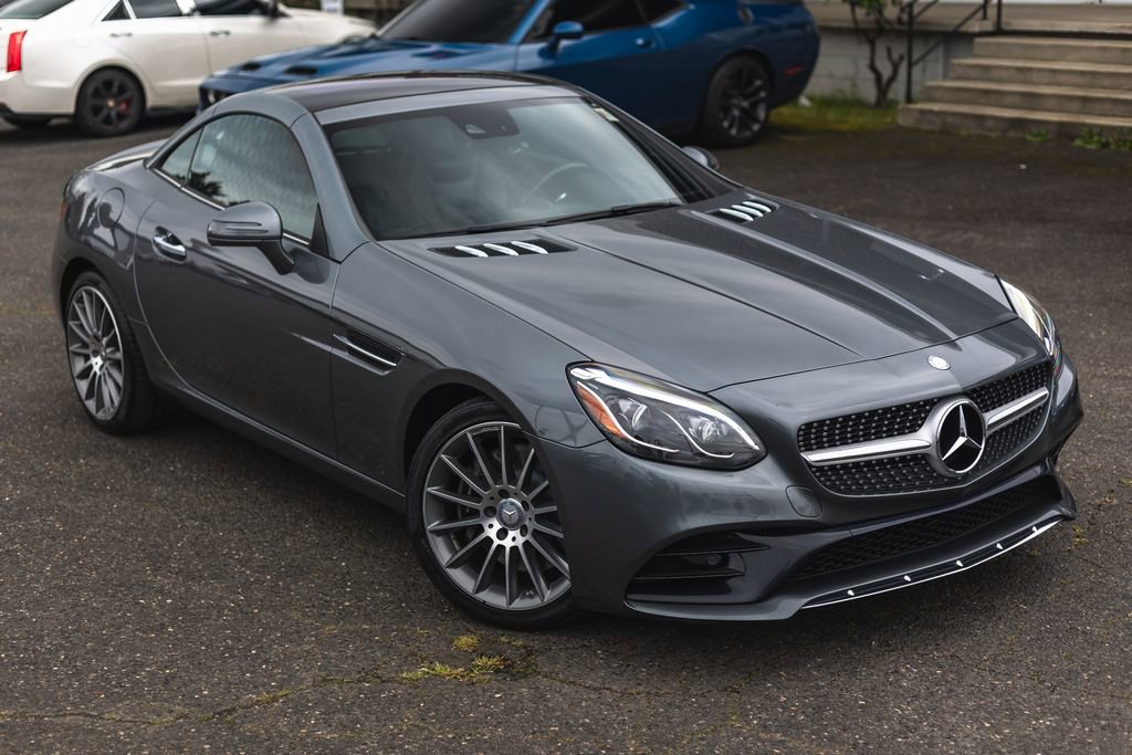 Used 2017 Mercedes-Benz SLC 300 video 2