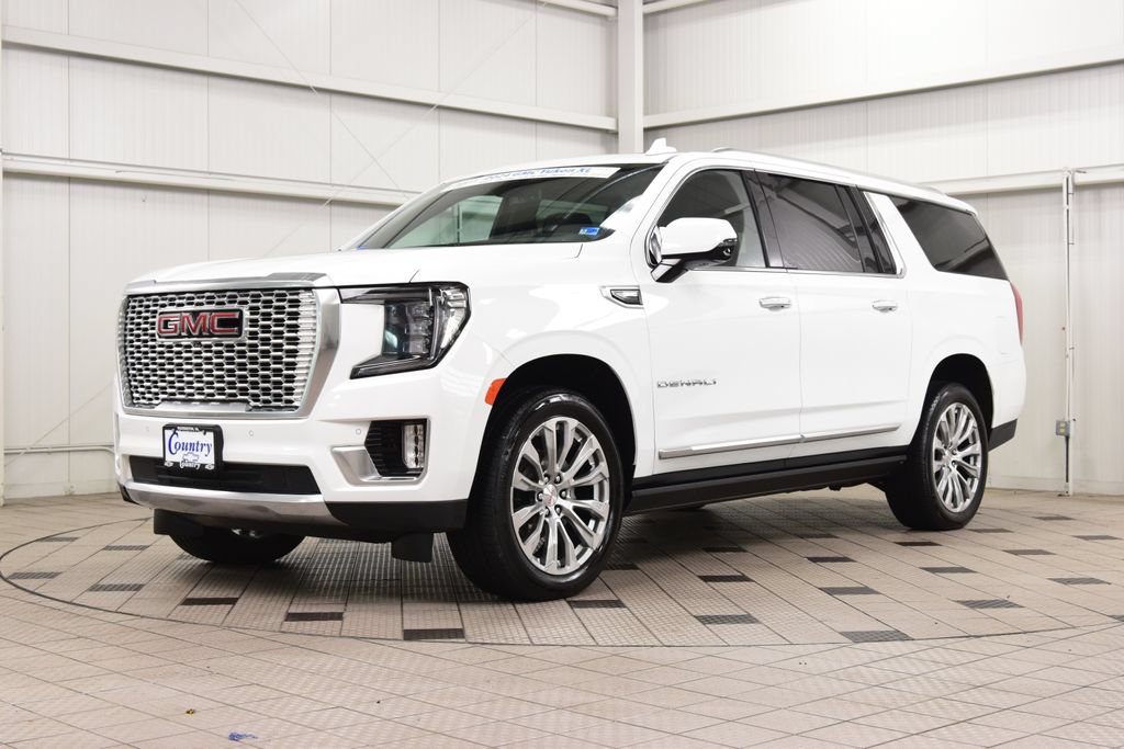 Used 2024 GMC Yukon XL Denali w/ Max Trailering Package AWD/4WD image 3