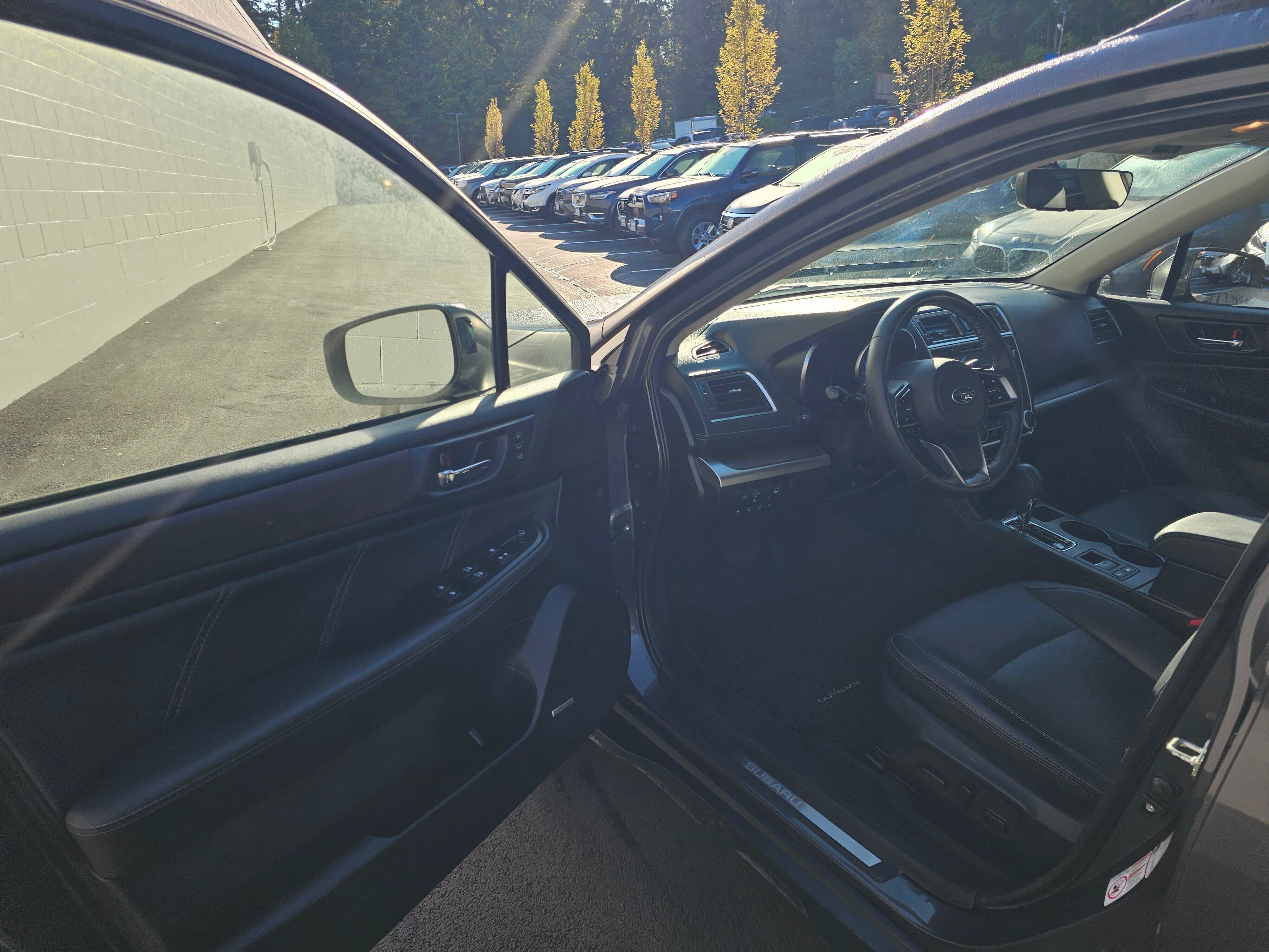 Used 2019 Subaru Outback 2.5i Limited AWD/4WD image 23