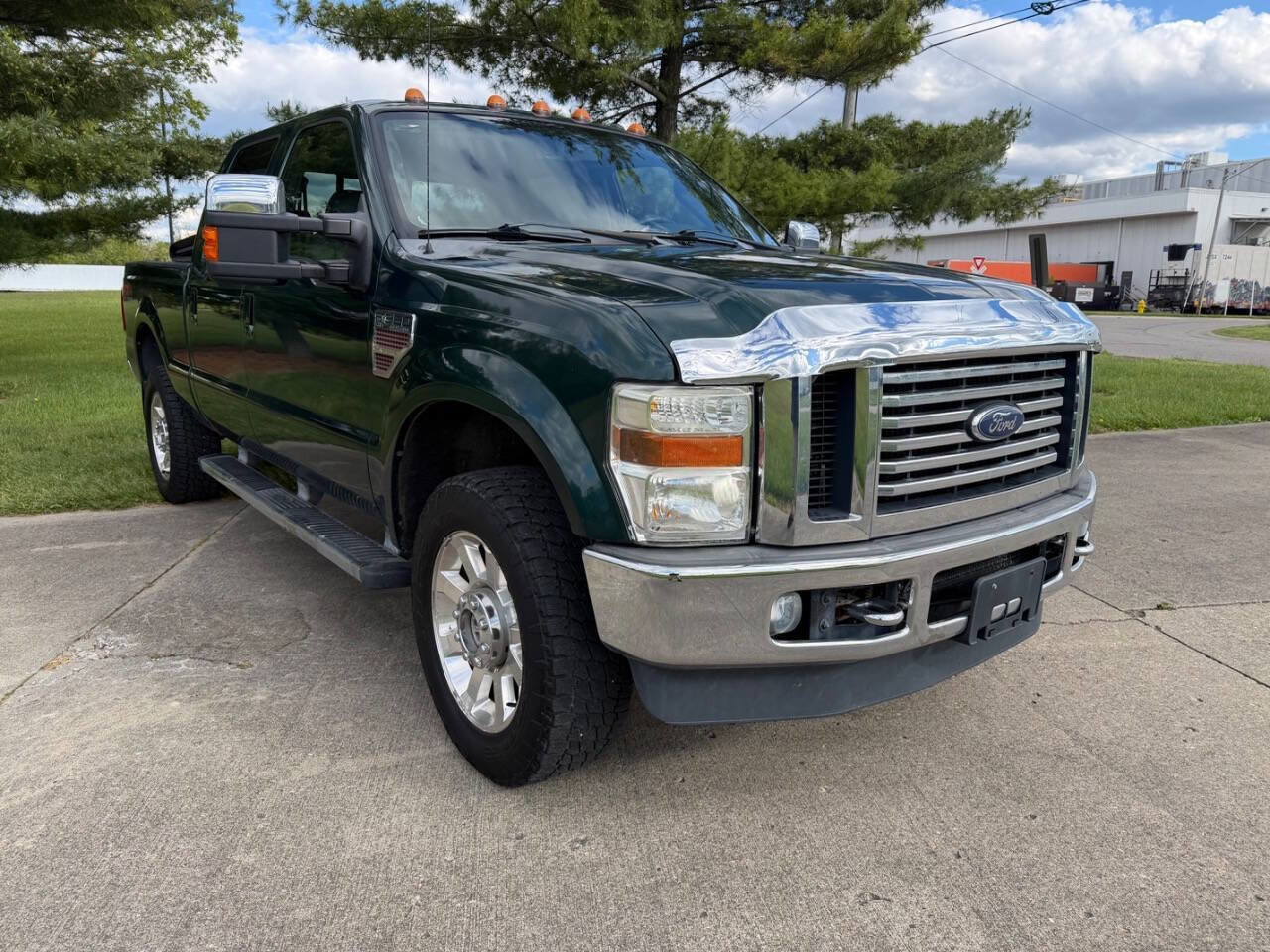 Used 2010 Ford F350 Lariat AWD/4WD image 3