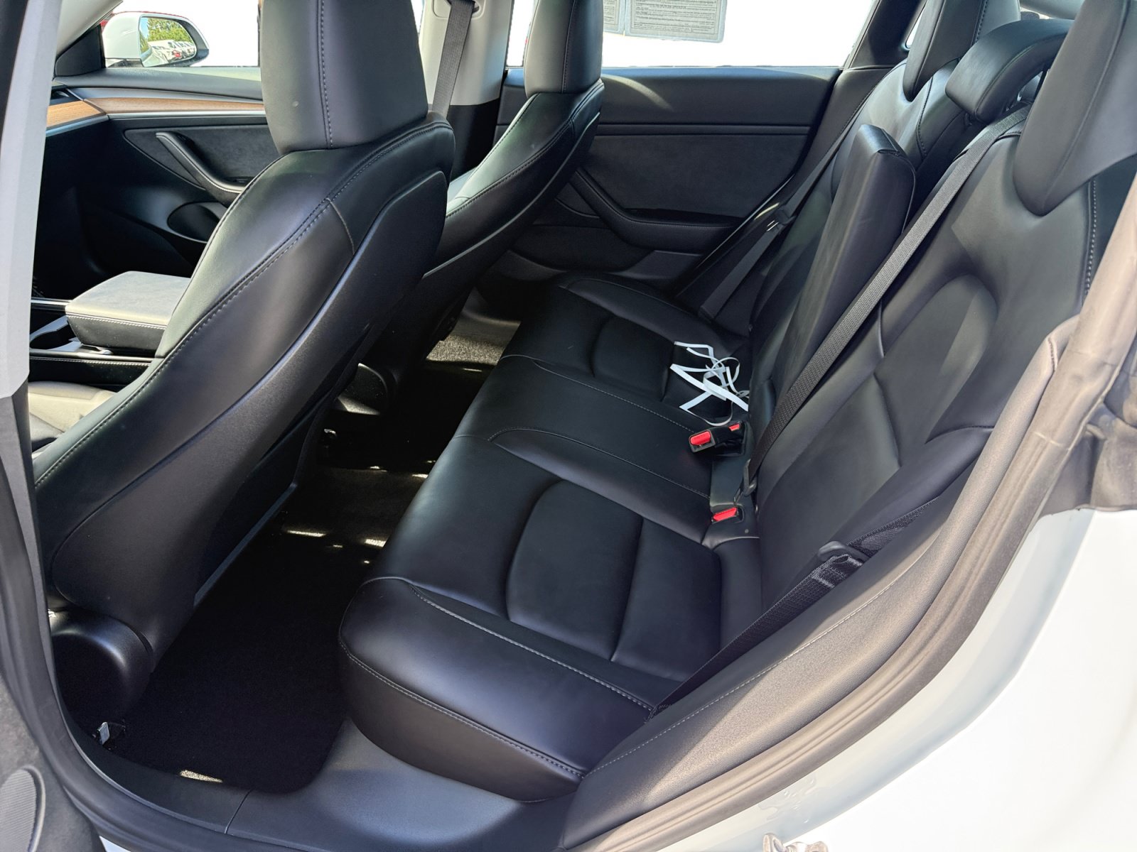 Used 2023 Tesla Model 3 Standard Range RWD image 16