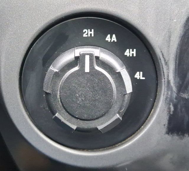 Used 2016 Ford Expedition Platinum image 18