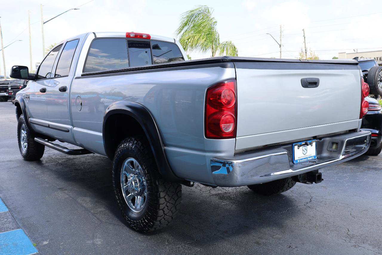 Used 2007 Dodge Ram 2500 Truck SLT AWD/4WD image 3