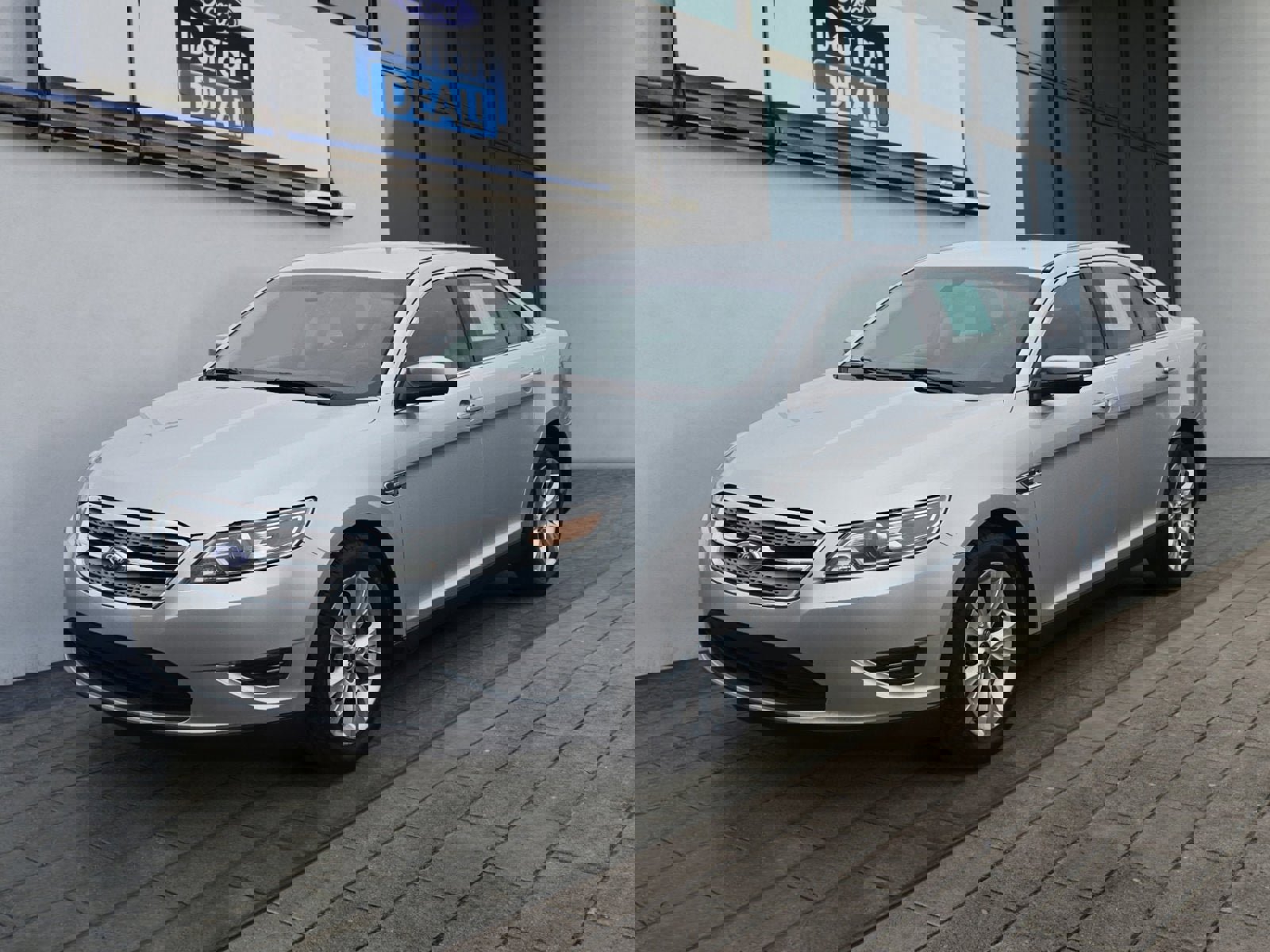 Used 2012 Ford Taurus SEL image 7