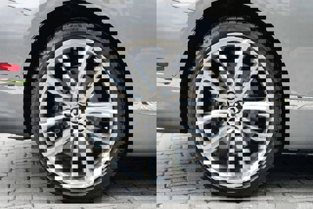 Used 2021 Bentley Continental GT Mulliner image 32