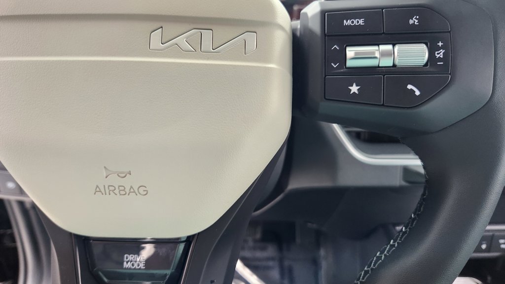 New 2026 Kia K4 GT-Line FWD image 21