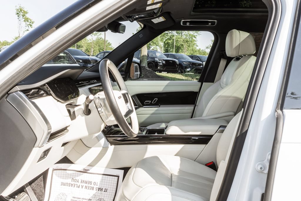 Used 2023 Land Rover Range Rover SE AWD/4WD image 26