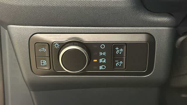 Used 2023 Ford Maverick XLT w/ XLT Luxury Package FWD image 16