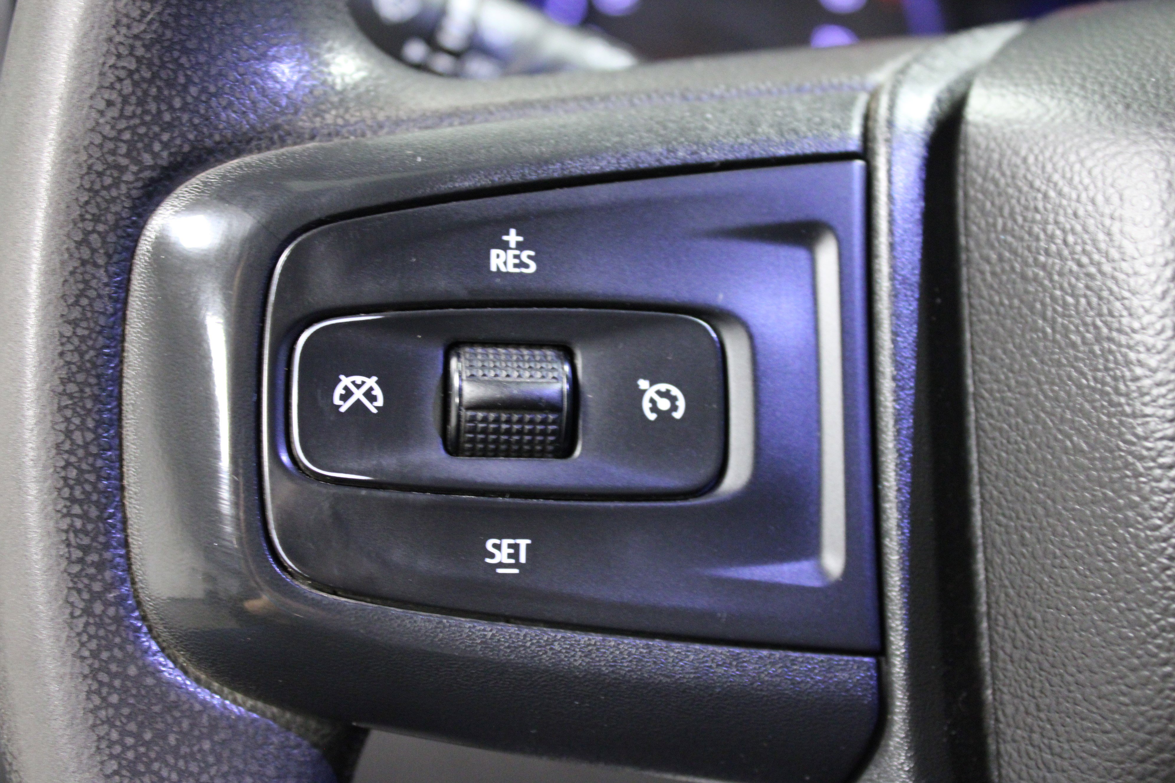 Used 2023 GMC Sierra 3500 Pro image 18