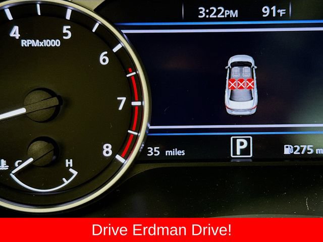 Used 2025 Nissan Sentra SR w/ Midnight Edition FWD image 32