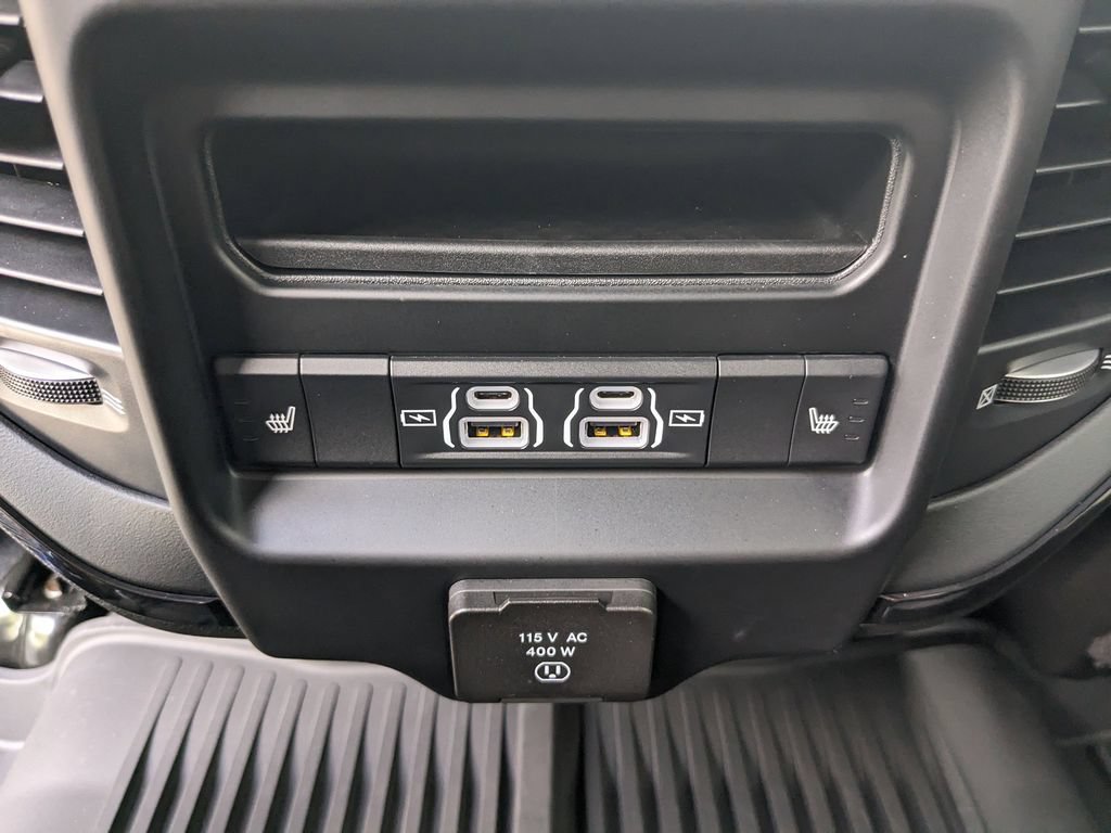 Used 2023 RAM 2500 Limited AWD/4WD image 15