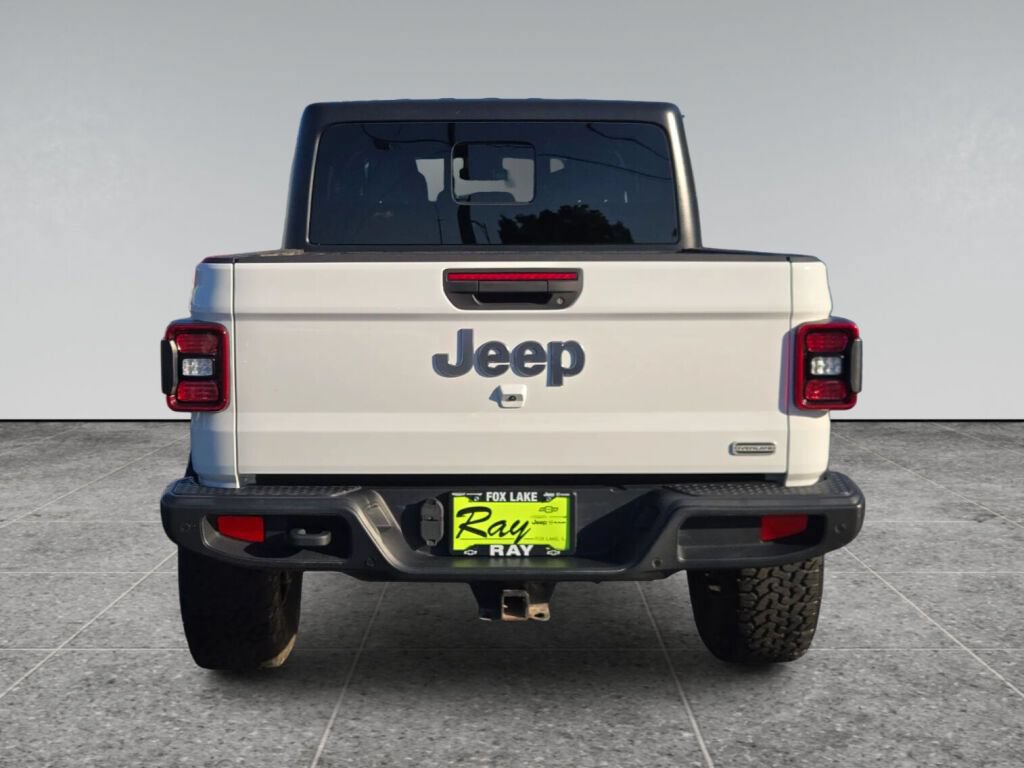 Certified 2020 Jeep Gladiator Overland AWD/4WD image 14