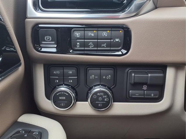 New 2026 GMC Yukon Denali w/ Denali Reserve Package image 11